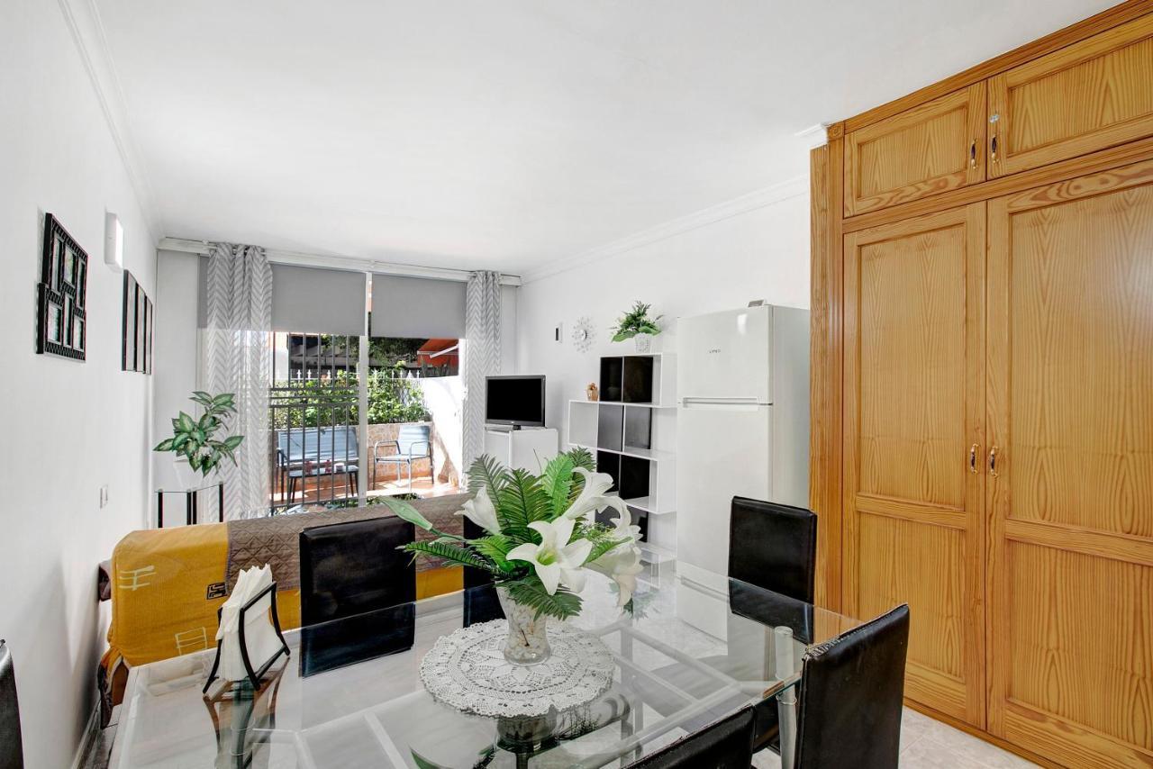 Apartamento Mertxe アロナ エクステリア 写真