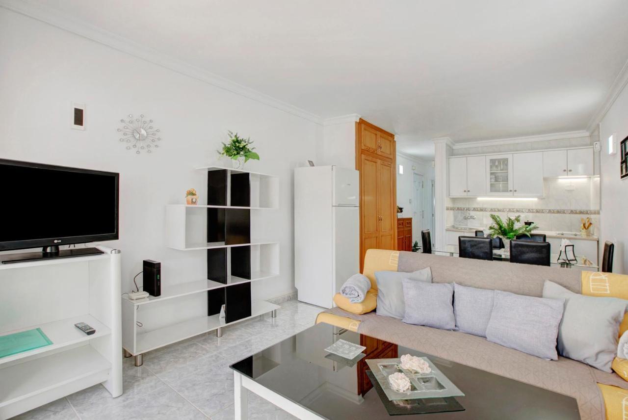 Apartamento Mertxe アロナ エクステリア 写真